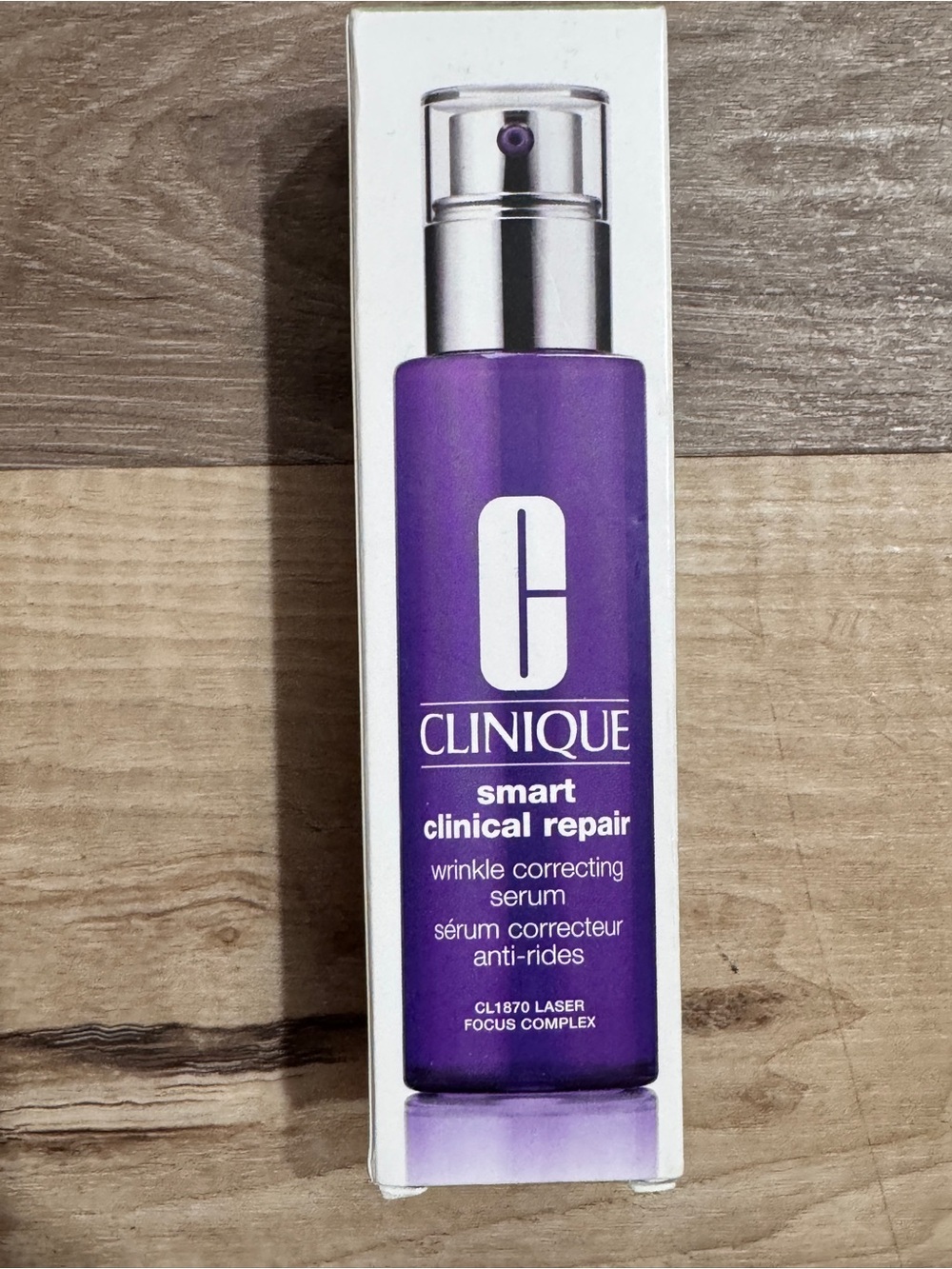 Clinique Purple Smart Clinical Repair Wrinkle Correcting Serum Bottle